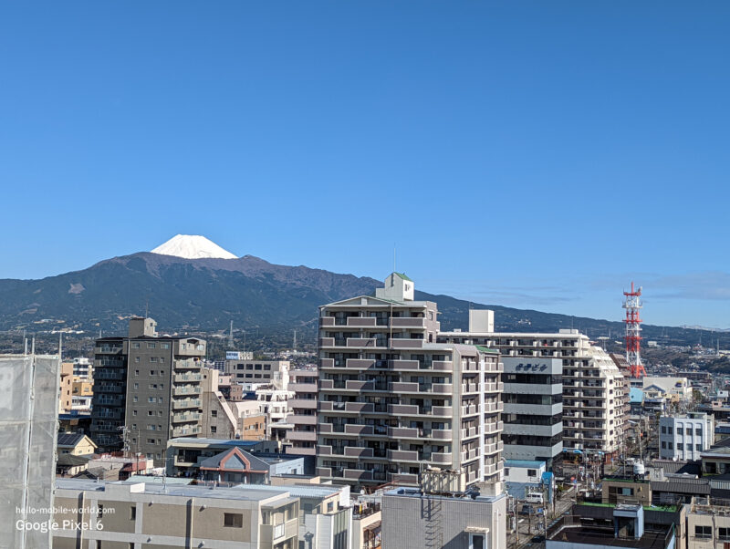 Google Pixel 6 風景写真 沼津市内から富士山を見る
